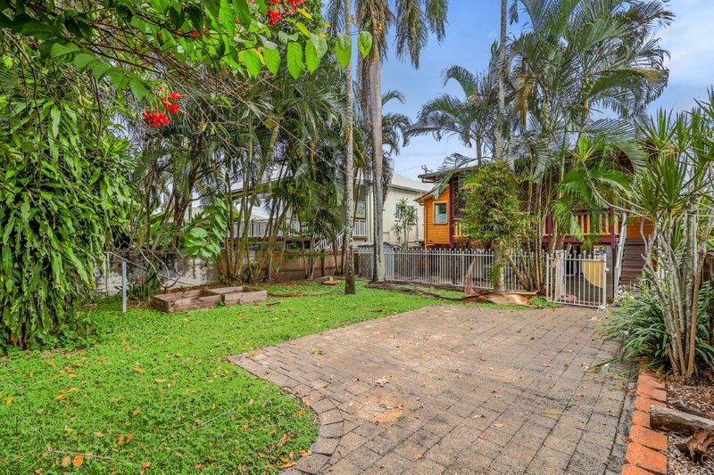 Photo - 260 Lake Street, Cairns North QLD 4870 - Image 17