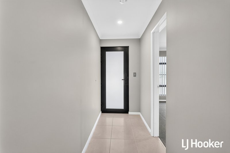 Photo - 260 Matison Street, Southern River WA 6110 - Image 4