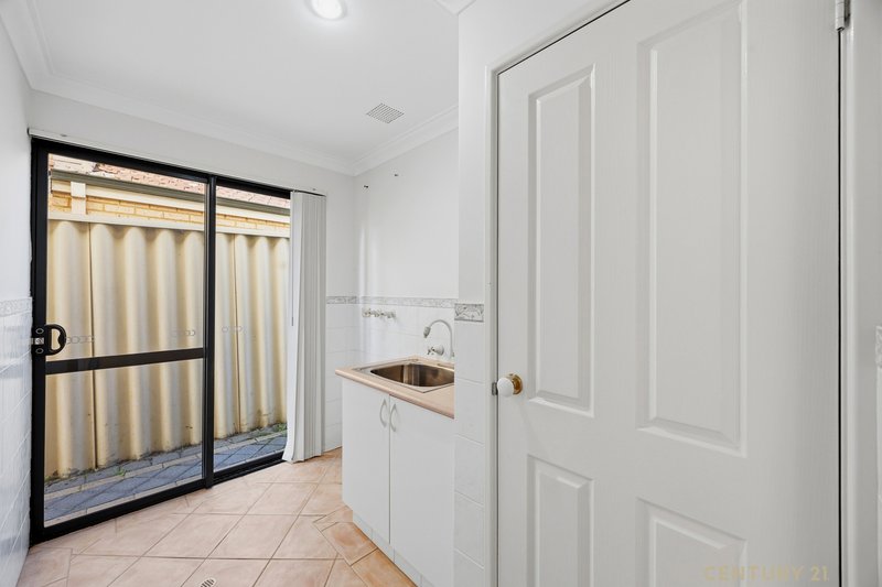 Photo - 2/60 Sandgate Street, South Perth WA 6151 - Image 16