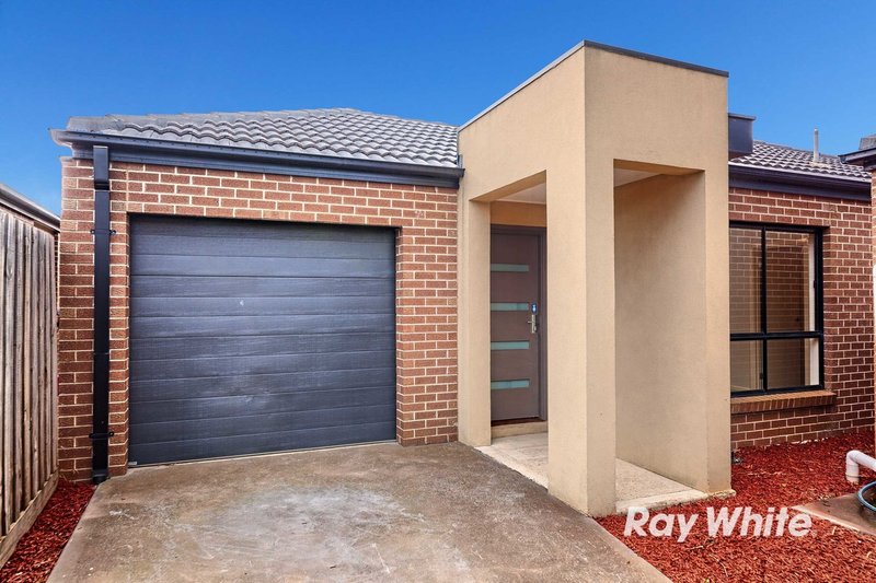 2/60 Toritta Way, Truganina VIC 3029