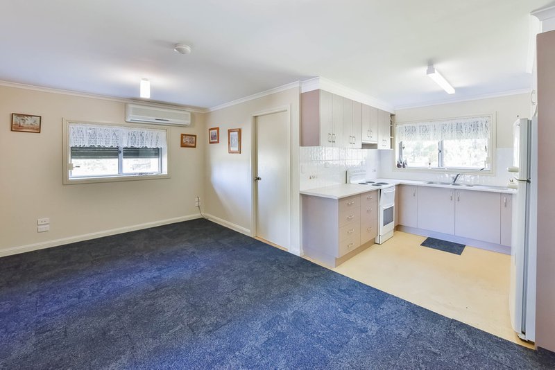 Photo - 260 West Parade, Couridjah NSW 2571 - Image 16