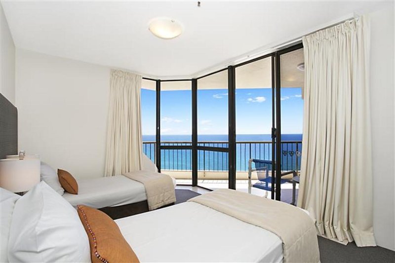 Photo - 2602/11 Hanlan Street, Surfers Paradise QLD 4217 - Image 7