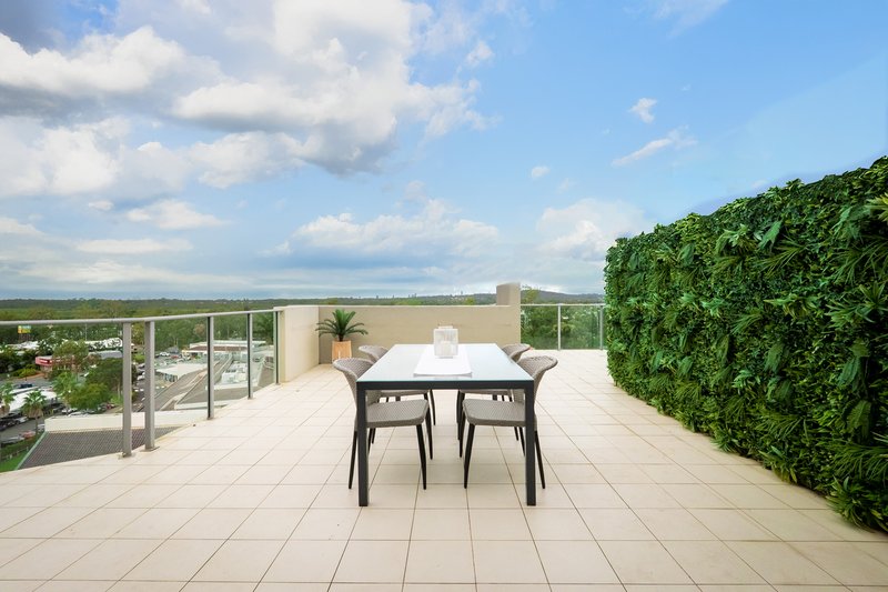 Photo - 2602/111 Lindfield Road, Helensvale QLD 4212 - Image 2