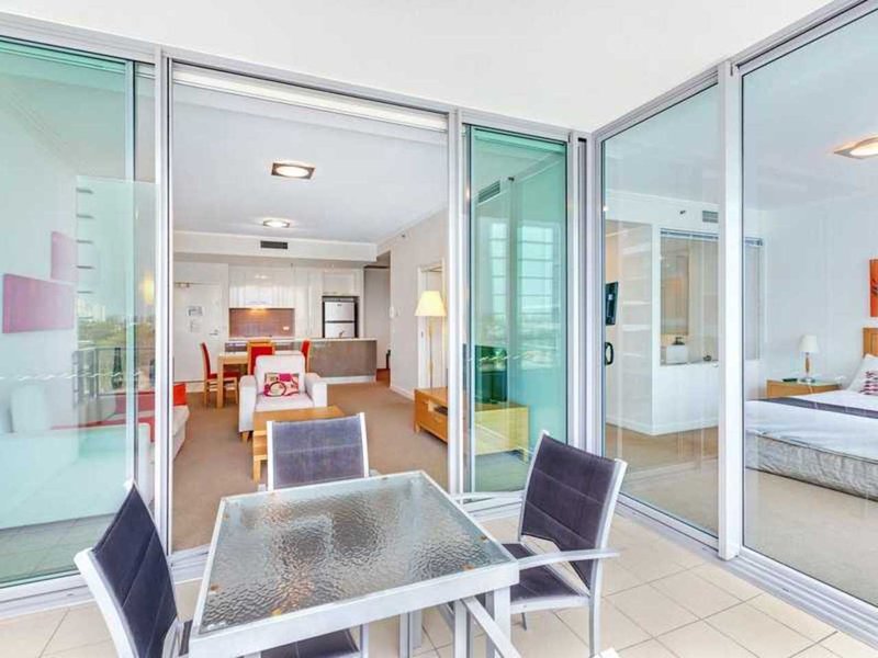 Photo - 2603/33 T E Peters Dr , Broadbeach QLD 4218 - Image 12