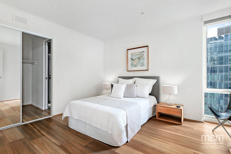 Photo - 2603/63 Whiteman Street, Southbank VIC 3006 - Image 7