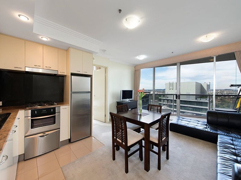 Photo - 2603/70 Mary St , Brisbane City QLD 4000 - Image 2