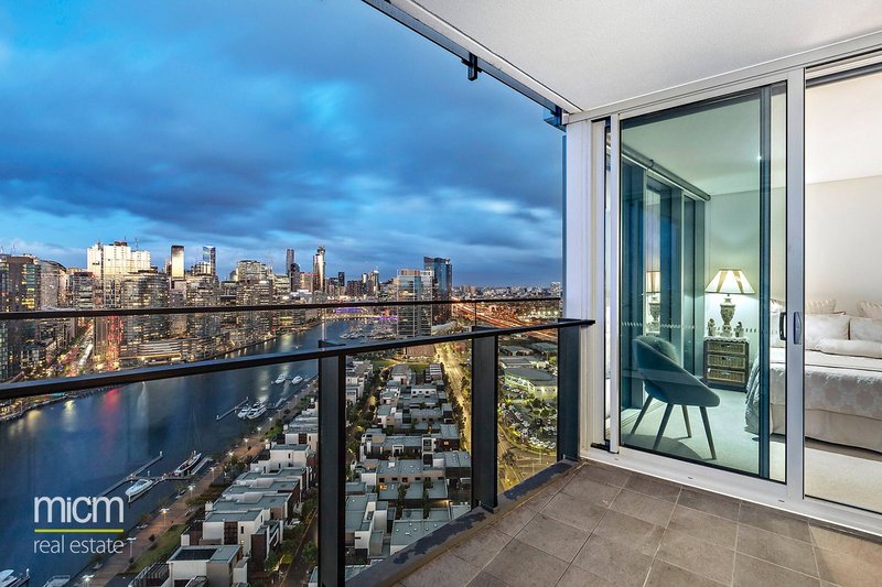 2604/81 South Wharf Drive, Docklands VIC 3008