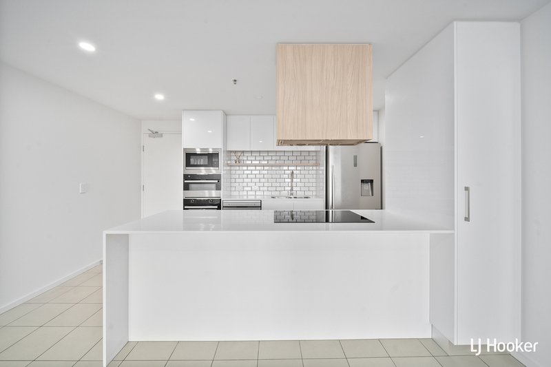 Photo - 2605/120 Eastern Valley Way, Belconnen ACT 2617 - Image 2