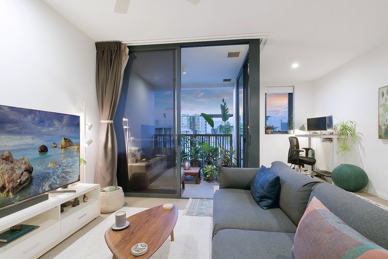 Photo - 2605/3 Gibbon Street, Woolloongabba QLD 4102 - Image 1