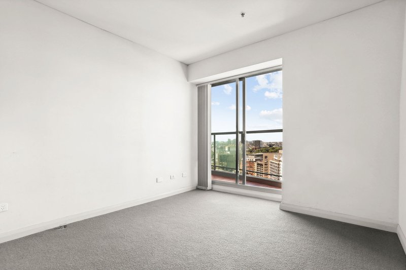 Photo - 2607/2 Quay Street, Sydney NSW 2000 - Image 4