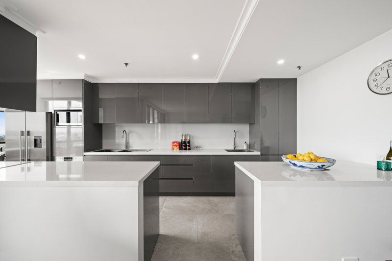 Photo - 2608/83-85 Spring Street, Bondi Junction NSW 2022 - Image 2
