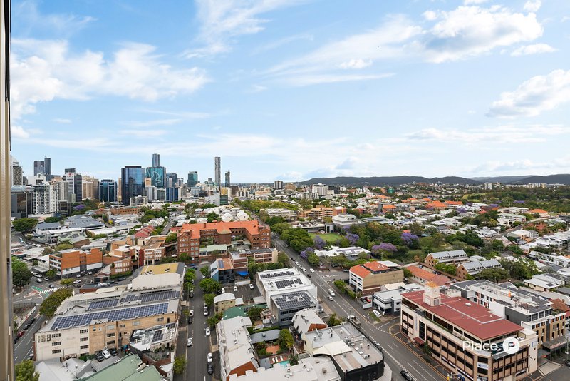 Photo - 2609/179 Alfred Street, Fortitude Valley QLD 4006 - Image 5