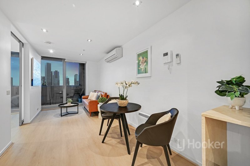 Photo - 2609/8 Downie Street, Melbourne VIC 3000 - Image 6