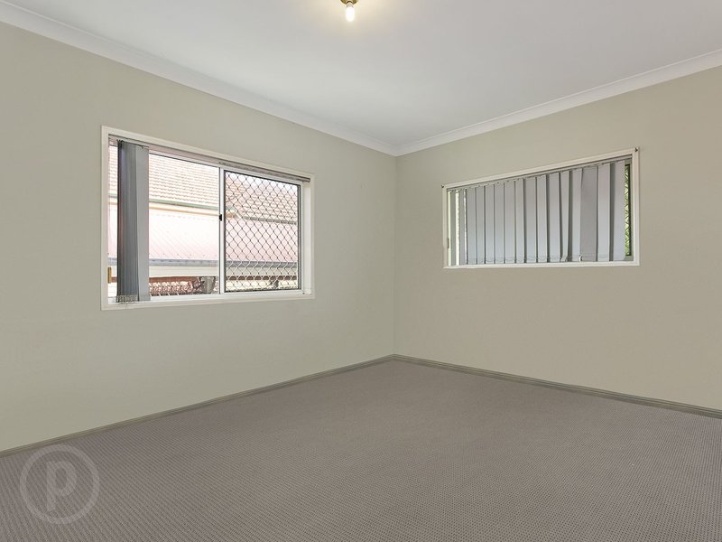 Photo - 261 Buckland Road, Nundah QLD 4012 - Image 7