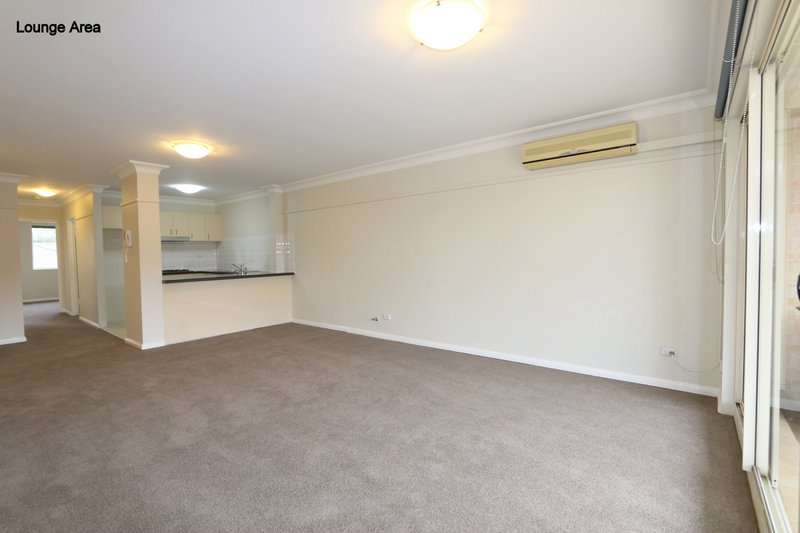 Photo - 26/1 Cheriton Avenue, Castle Hill NSW 2154 - Image 2