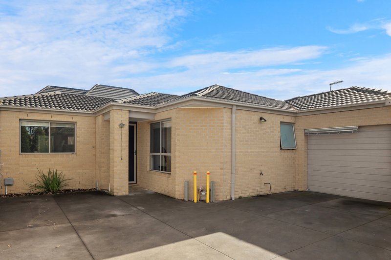 Photo - 2/61 French Street, Lalor VIC 3075 - Image 2