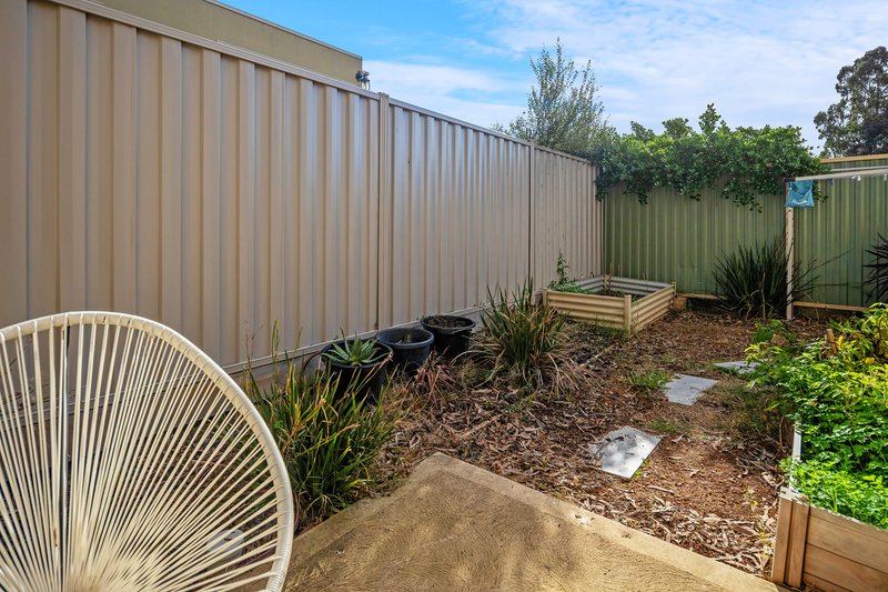 Photo - 2/61 French Street, Lalor VIC 3075 - Image 12