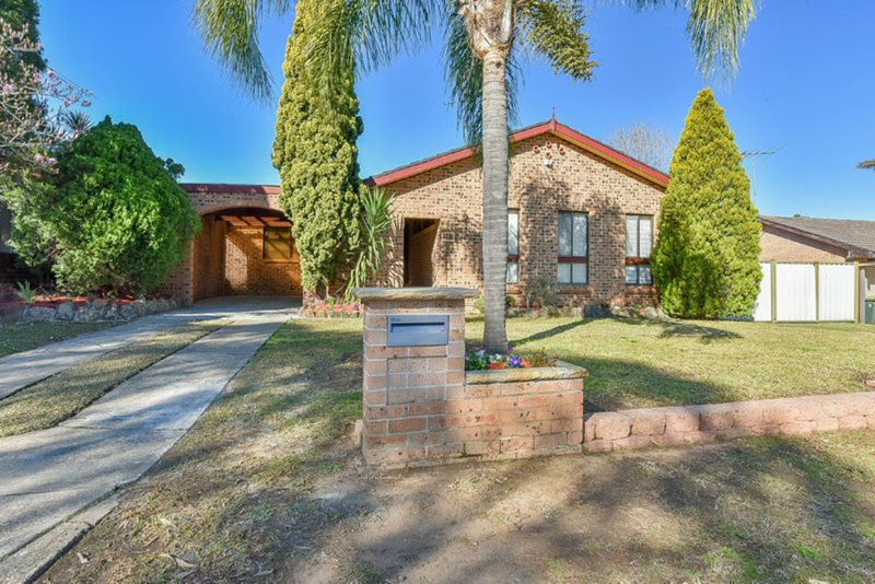 261 Junction Road, Ruse NSW 2560