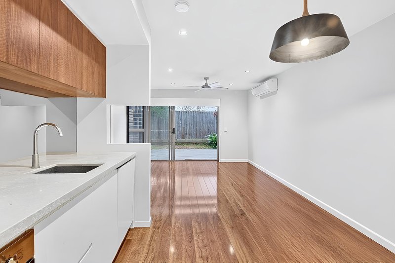 Photo - 2/61 Killeen Street, Nundah QLD 4012 - Image 4