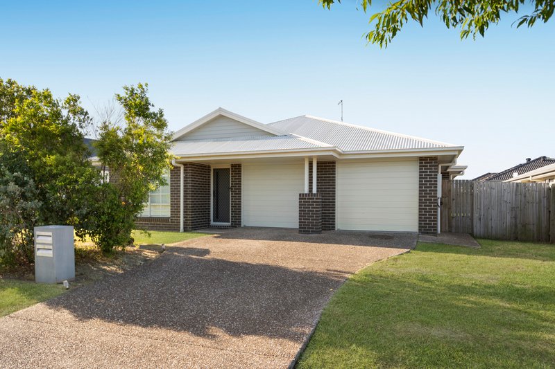 Photo - 2/61 Montana Circuit, Logan Reserve QLD 4133 - Image 1