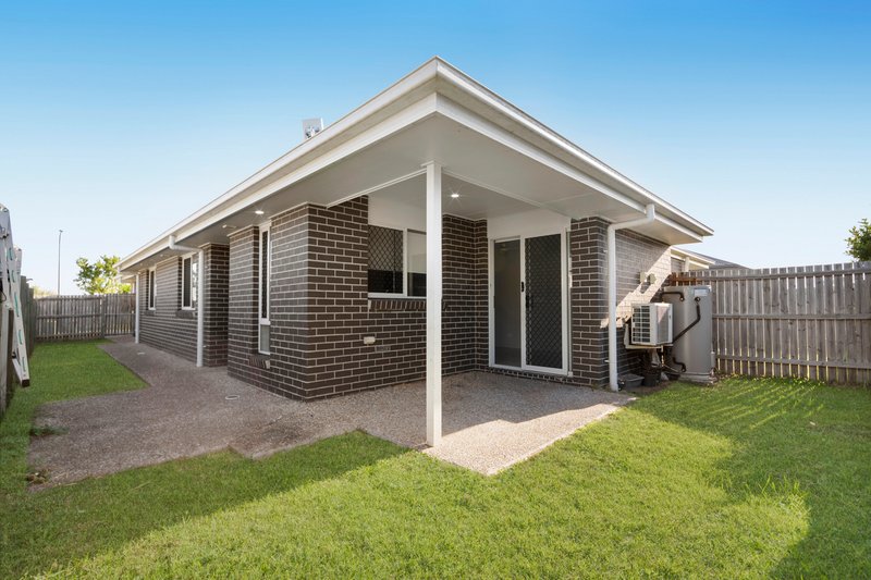 Photo - 2/61 Montana Circuit, Logan Reserve QLD 4133 - Image 9