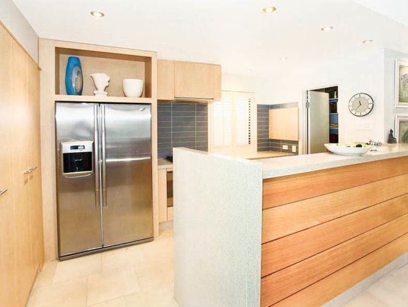 Photo - 2/61 Paradise Island, Surfers Paradise QLD 4217 - Image 3