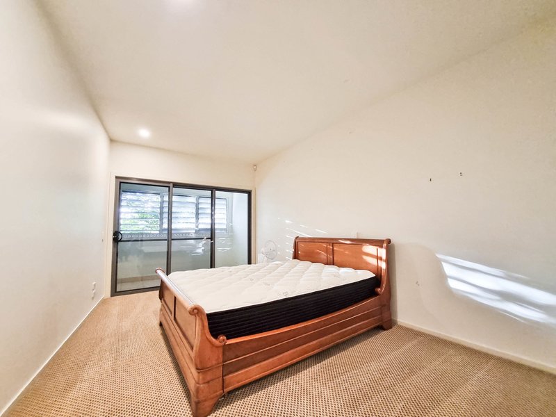 Photo - 2/61 Paradise Island, Surfers Paradise QLD 4217 - Image 13