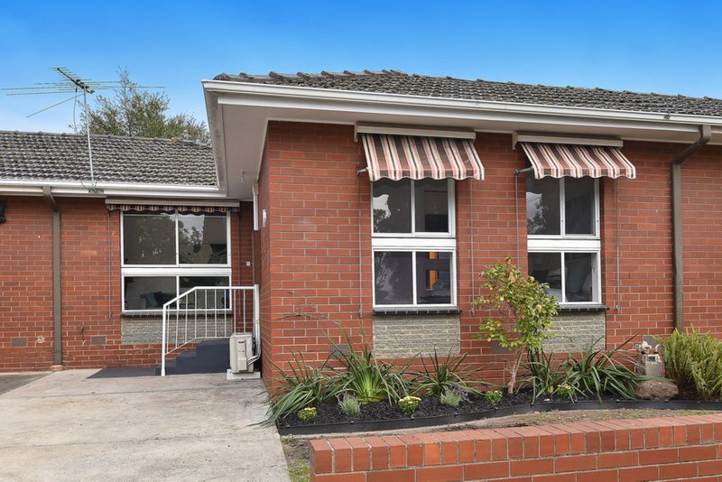 2/61 The Grove, Coburg VIC 3058