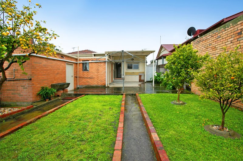 Photo - 261 Tyler Street, Preston VIC 3072 - Image 12