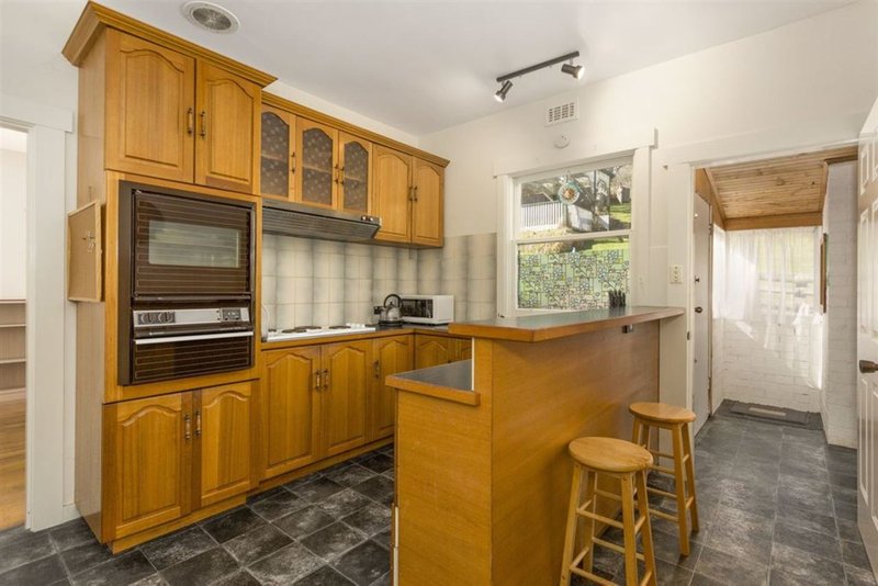 Photo - 261 Upper York Street, West Launceston TAS 7250 - Image 3