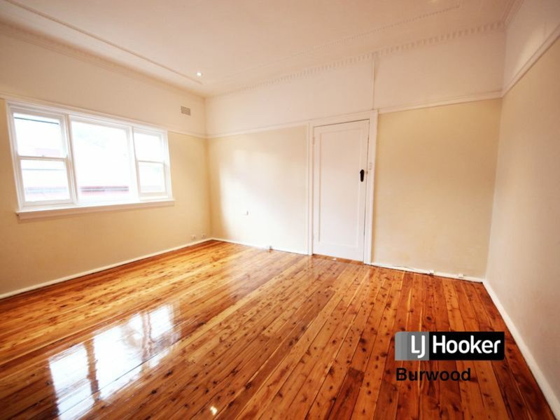 Photo - 2/61 Wentworth Road, Burwood NSW 2134 - Image