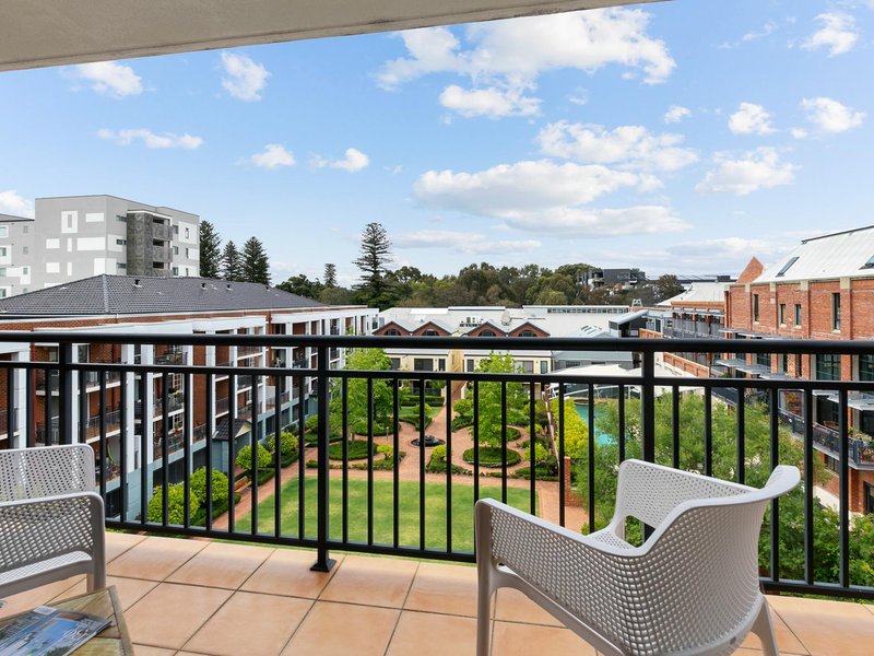 26/10 Pendal Lane, Perth WA 6000