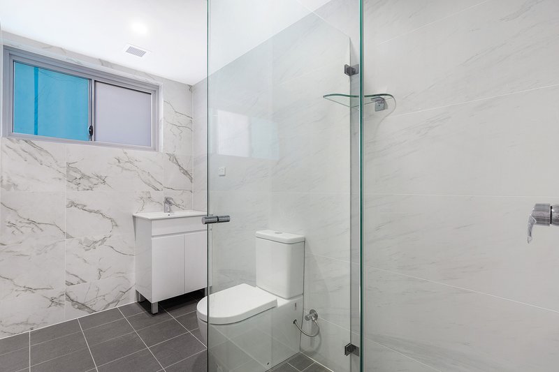 Photo - 26/11 Stuart Street, Concord West NSW 2138 - Image 3