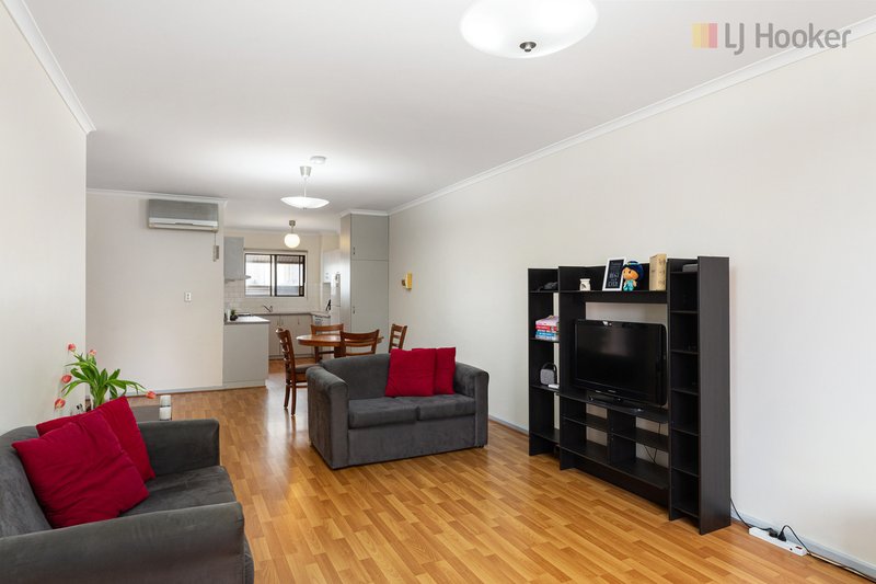 Photo - 26/12-26 Willcox Street, Adelaide SA 5000 - Image 4