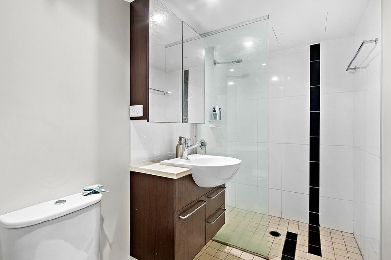 Photo - 2612/59 Blamey Street, Kelvin Grove QLD 4059 - Image 7