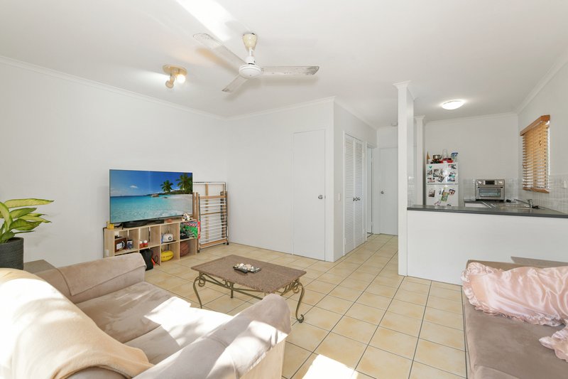 Photo - 26/129-135 Oleander Street, Holloways Beach QLD 4878 - Image 2