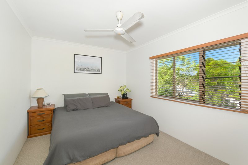 Photo - 26/129-135 Oleander Street, Holloways Beach QLD 4878 - Image 6