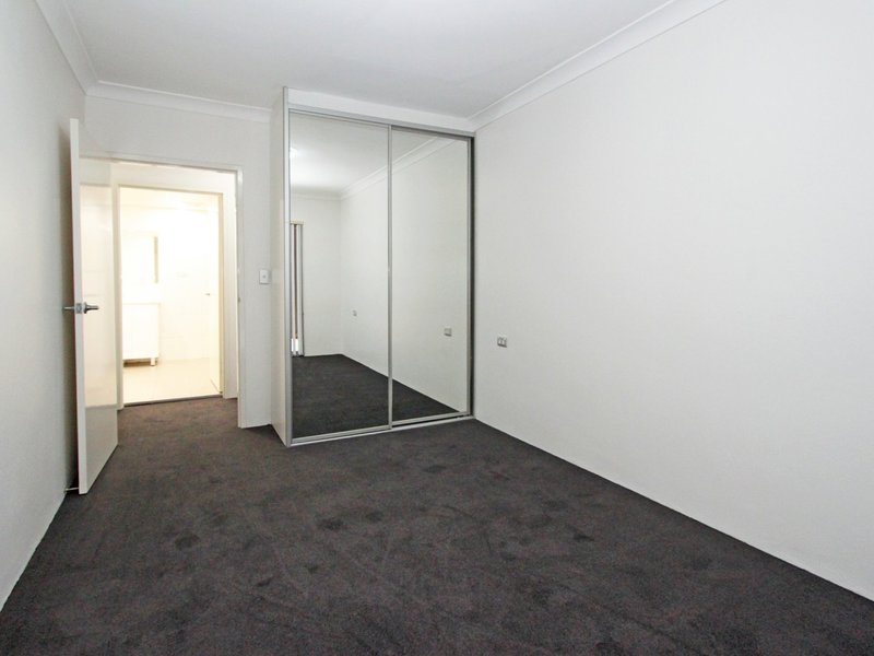 Photo - 26/13-19 Robert Street, Penrith NSW 2750 - Image 8