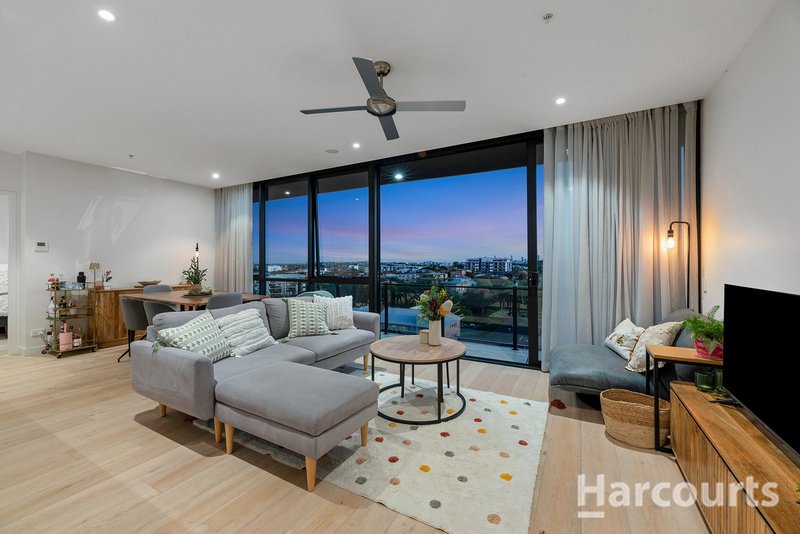 Photo - 261/49-57 Sparkes Street, Chermside QLD 4032 - Image 3