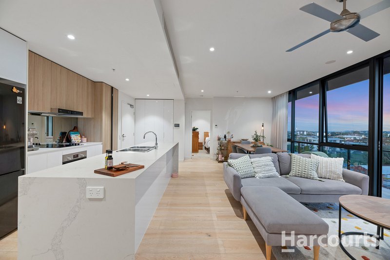 Photo - 261/49-57 Sparkes Street, Chermside QLD 4032 - Image 6