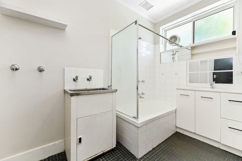 Photo - 26/153 Princes Highway, Dandenong VIC 3175 - Image 3