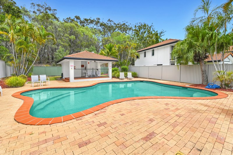 Photo - 26/156 Greenacre Drive, Arundel QLD 4214 - Image 12