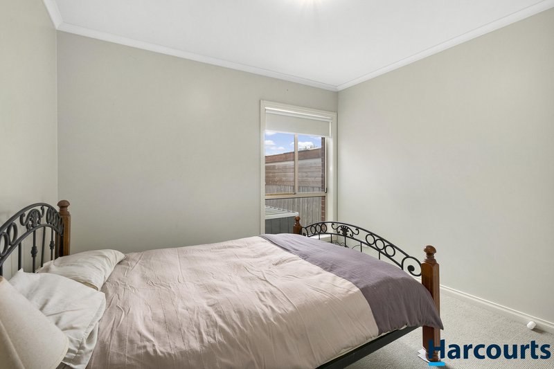 Photo - 2/615A Skipton Street, Redan VIC 3350 - Image 8