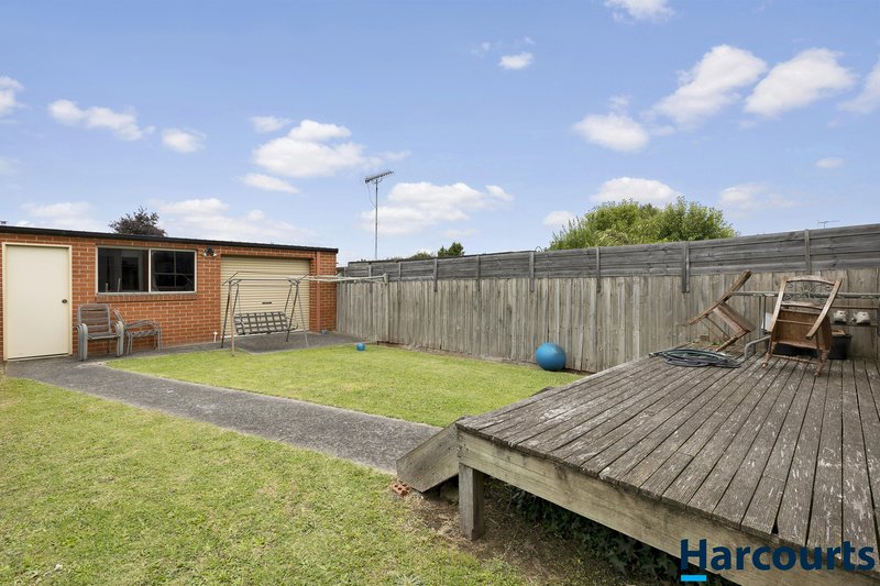 Photo - 2/615A Skipton Street, Redan VIC 3350 - Image 10