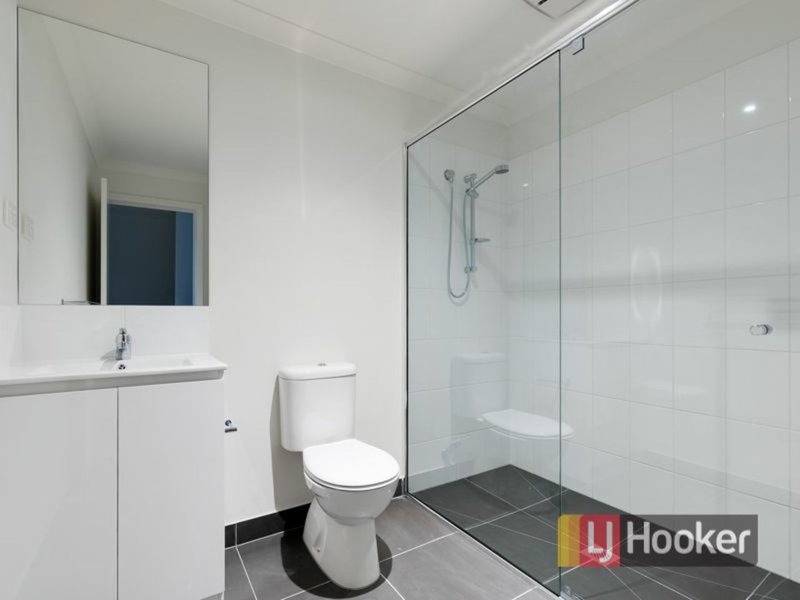 Photo - 26/163 Carinish Road, Clayton VIC 3168 - Image 7