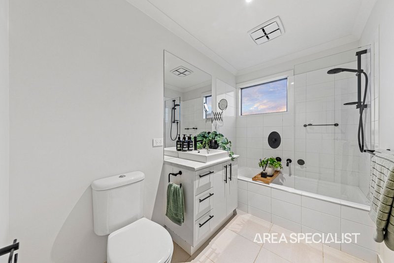 Photo - 26/17 Edgeware Close, Pakenham VIC 3810 - Image 20