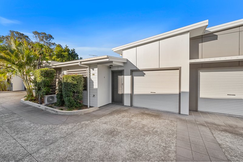 Photo - 2/62-64 River Hills Road, Eagleby QLD 4207 - Image 1