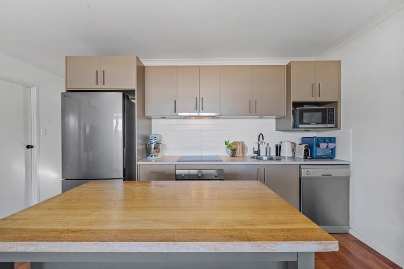Photo - 2/62-64 River Hills Road, Eagleby QLD 4207 - Image 3