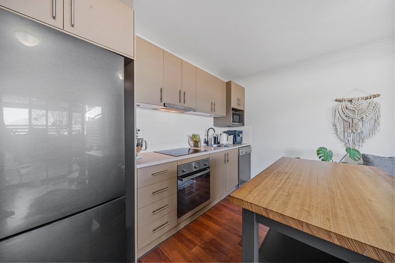 Photo - 2/62-64 River Hills Road, Eagleby QLD 4207 - Image 4