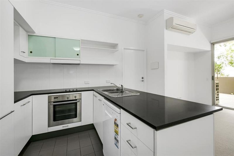 Photo - 2/62 Cordelia Street, South Brisbane QLD 4101 - Image 4